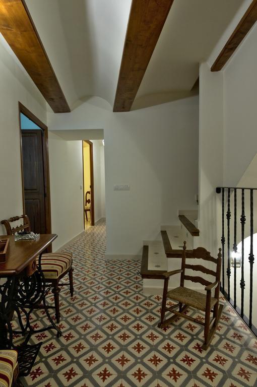 Casa Rural "Ca Tona" 丘利利亚 外观 照片